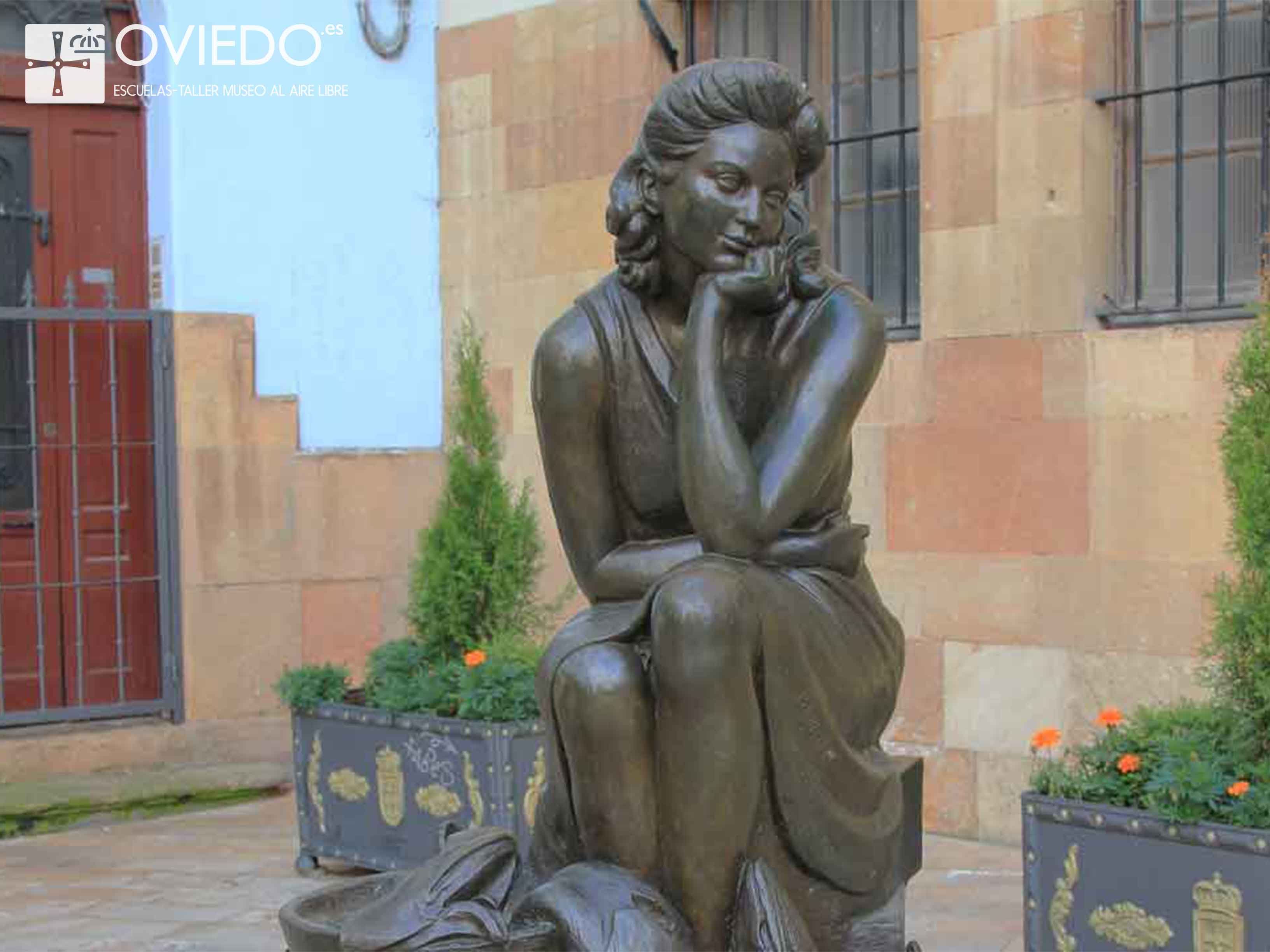 escultura La Pescadera